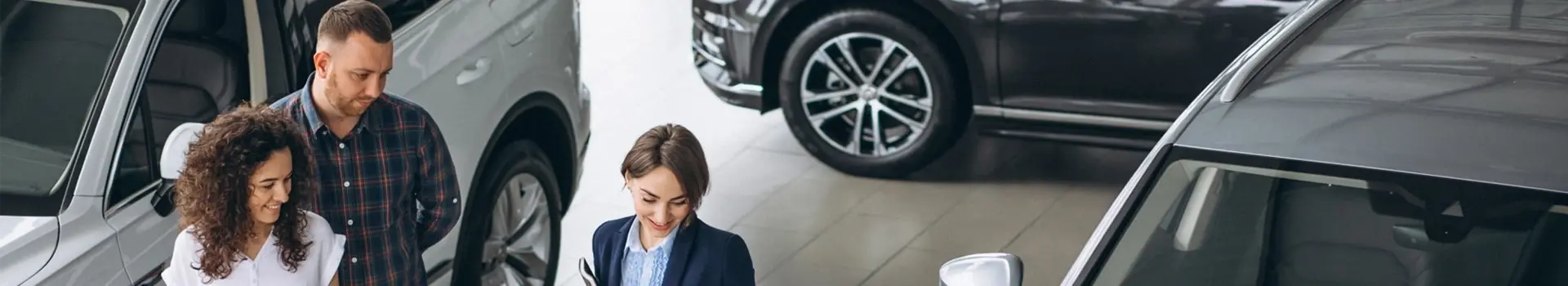 https://hillzcdn.ca/daniautosalesltd/07209322867224532-25613461706944785-finance_departmentttt.webp
